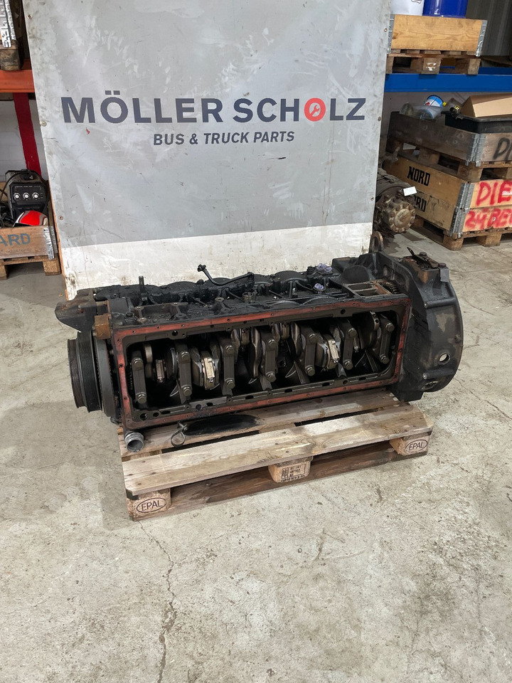 MAN Motor MAN Lions City D2066 LUH 52 Euro 6 Block D 2066 Motorblock Kurbelwelle - Motor en onderdelen voor Bus: afbeelding 1 MAN Motor MAN Lions City D2066 LUH 52 Euro 6 Block D 2066 Motorblock Kurbelwelle - Motor en onderdelen voor Bus: afbeelding 1