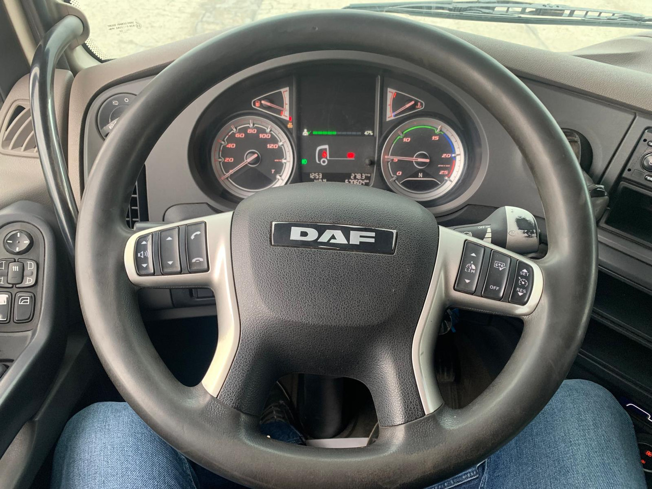 Trekker DAF XF480FT Push Floor Hydraulics: afbeelding 9