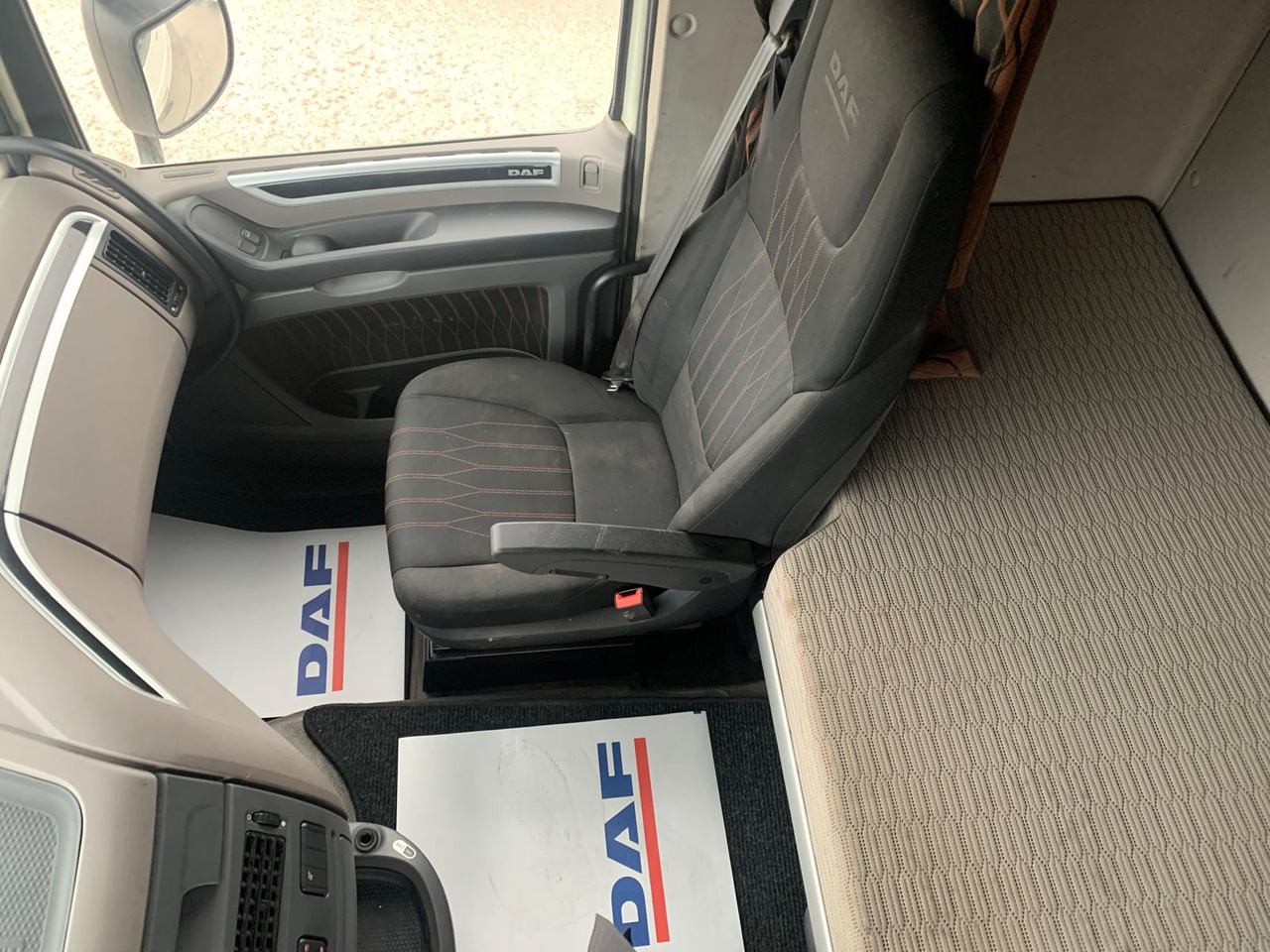 Trekker DAF XF480FT Push Floor Hydraulics: afbeelding 19