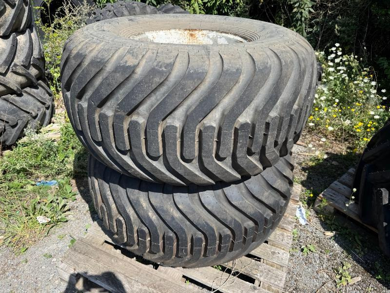 CEAT 550/60R22,5 - Complete wiel: afbeelding 1 CEAT 550/60R22,5 - Complete wiel: afbeelding 1
