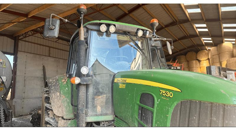 JOHN DEERE 7530 PREMIUM - Tractor: afbeelding 5 JOHN DEERE 7530 PREMIUM - Tractor: afbeelding 5