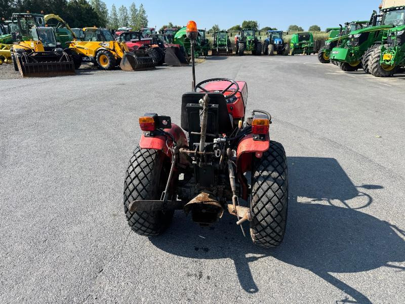 MASSEY-FERGUSON 200 - Tractor: afbeelding 5 MASSEY-FERGUSON 200 - Tractor: afbeelding 5