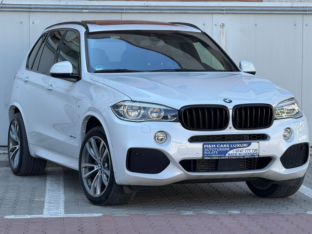 BMW X5 4.0 XDRIVE M PAKET - SUV: afbeelding 1 BMW X5 4.0 XDRIVE M PAKET - SUV: afbeelding 1