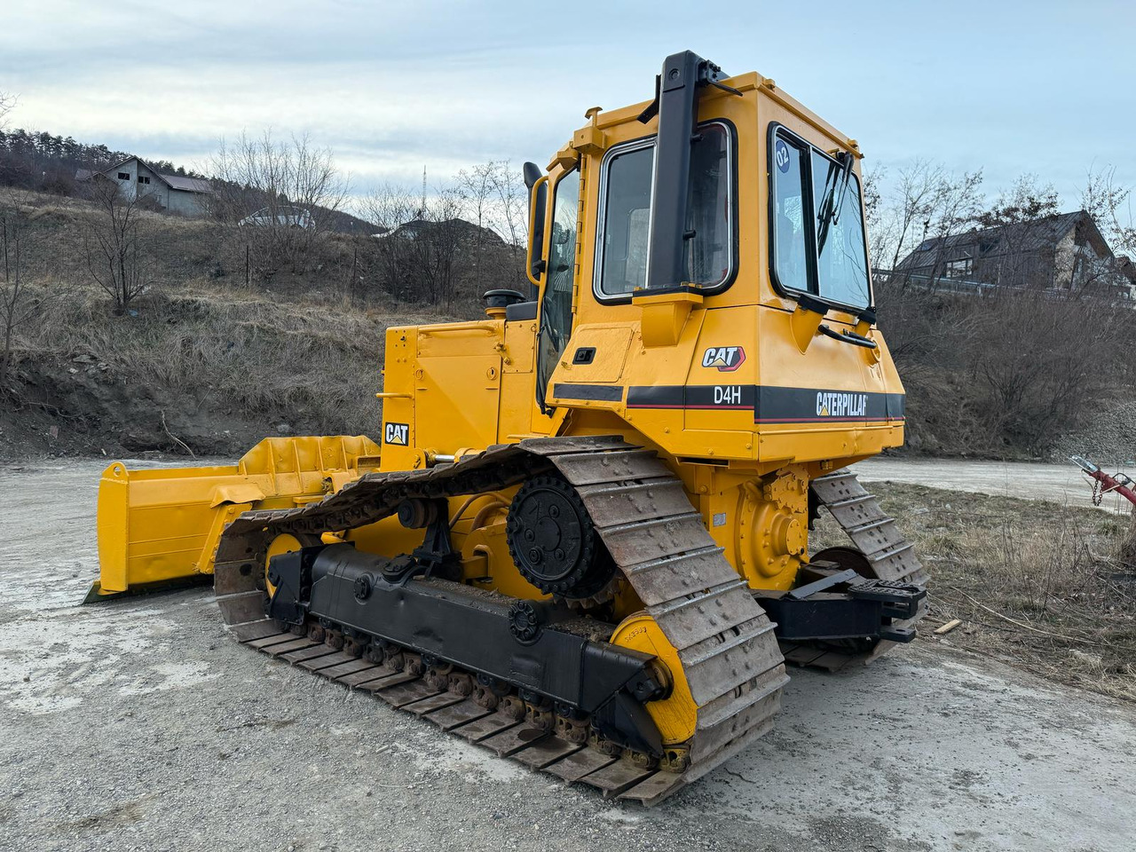 CATERPILLAR D4H BULLDOZER - Bulldozer: afbeelding 4 CATERPILLAR D4H BULLDOZER - Bulldozer: afbeelding 4