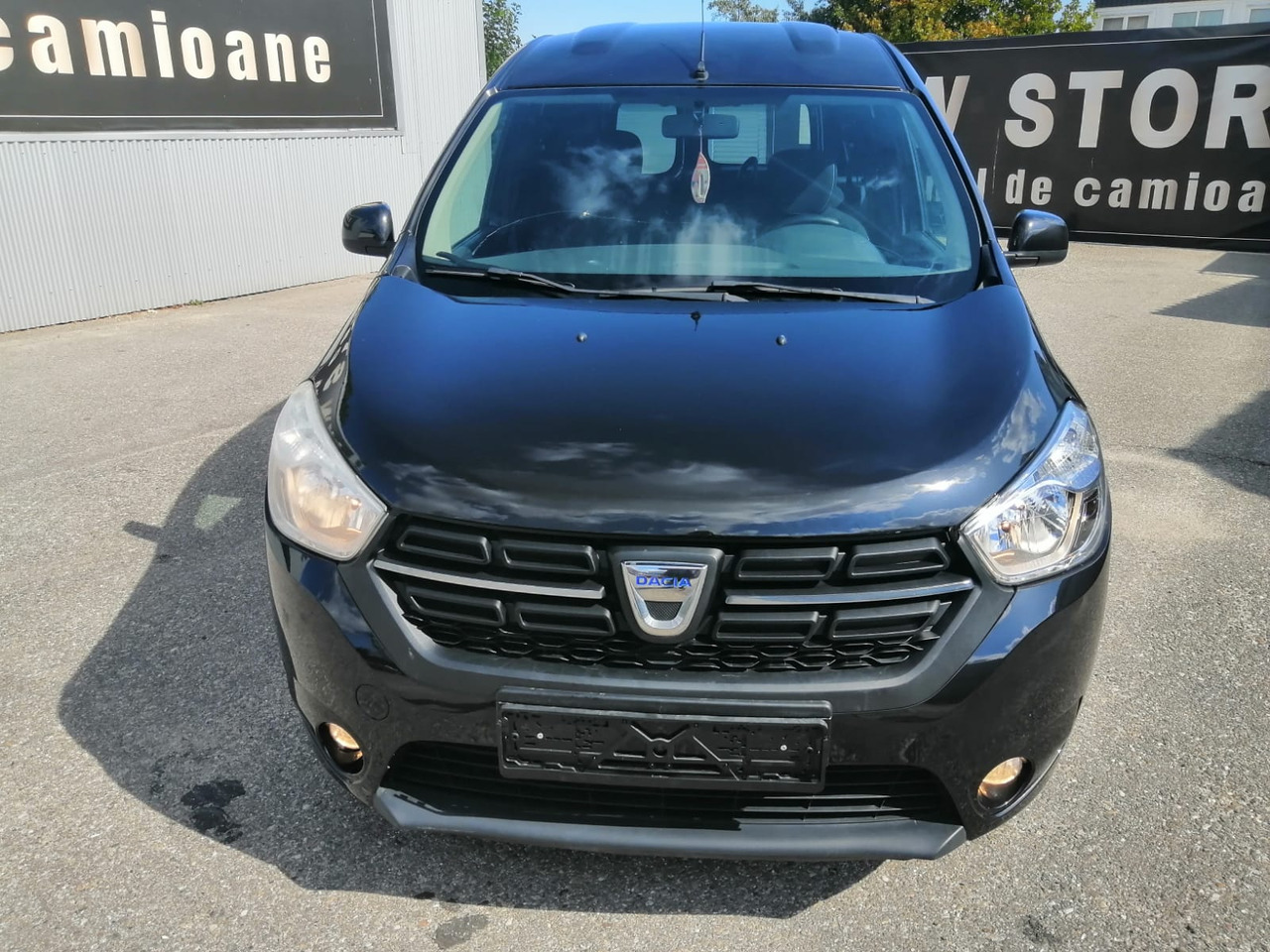 DACIA Dokker 1,6 sCE Comfort Benzina/GPL, TOP !!! - Bestelwagen met dubbele cabine: afbeelding 3 DACIA Dokker 1,6 sCE Comfort Benzina/GPL, TOP !!! - Bestelwagen met dubbele cabine: afbeelding 3