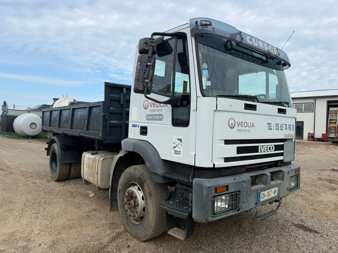 IVECO EUROTRAKKER TIPPER - Kipper vrachtwagen: afbeelding 1 IVECO EUROTRAKKER TIPPER - Kipper vrachtwagen: afbeelding 1