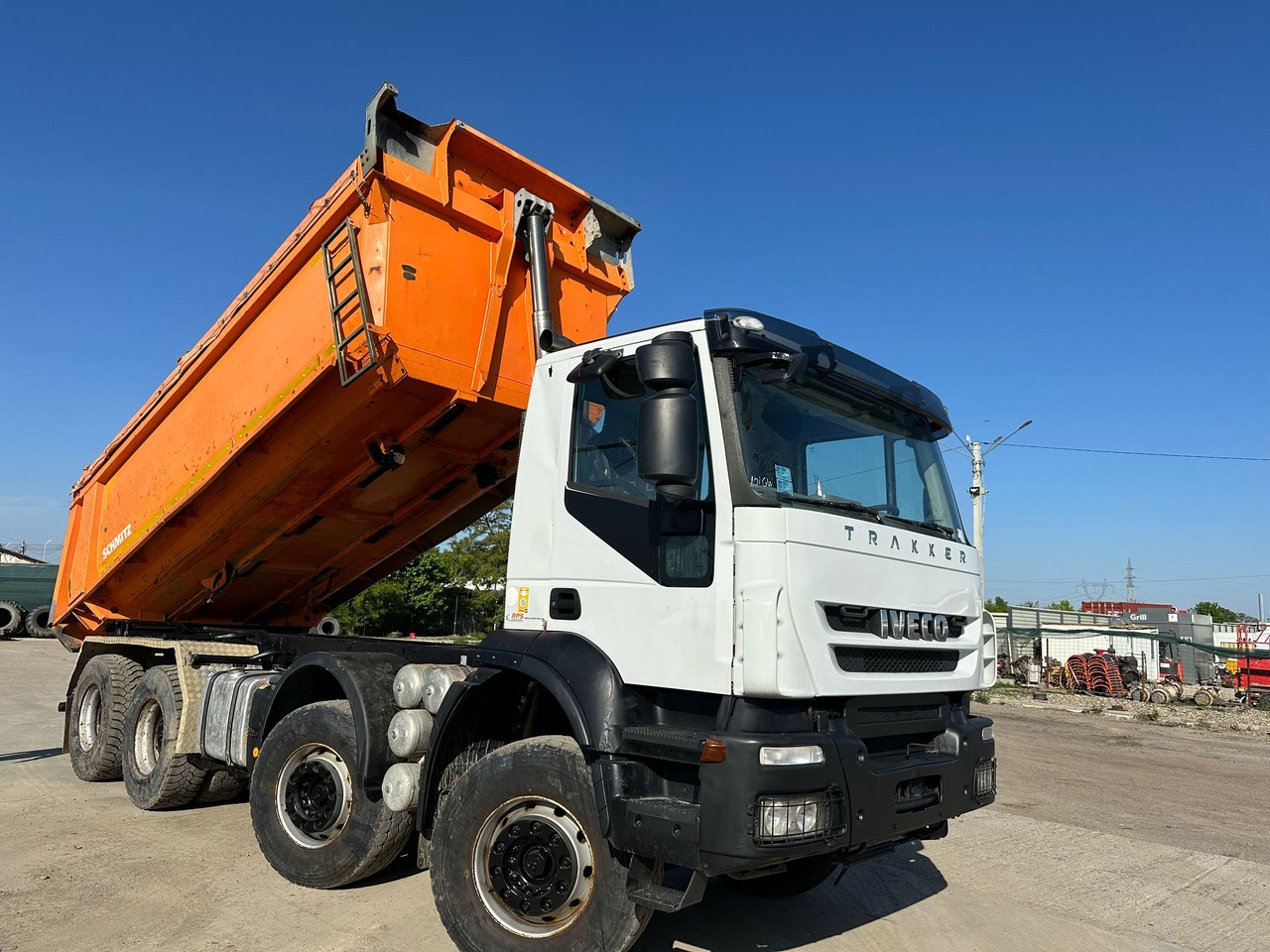 Iveco Trakker Tipper - Kipper vrachtwagen: afbeelding 1 Iveco Trakker Tipper - Kipper vrachtwagen: afbeelding 1