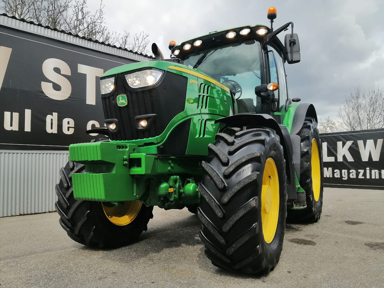 John Deere 6195R 4WD, Auto Trac + Activare !!! TOP !!! - Tractor: afbeelding 4 John Deere 6195R 4WD, Auto Trac + Activare !!! TOP !!! - Tractor: afbeelding 4