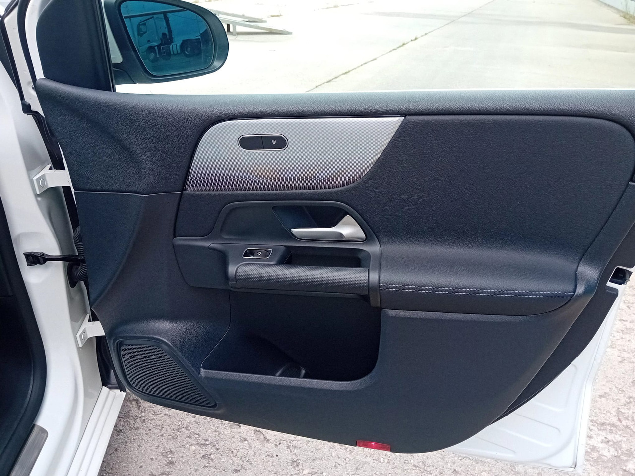 Sedan Mercedes-Benz B 180d, TOP !!!: afbeelding 19