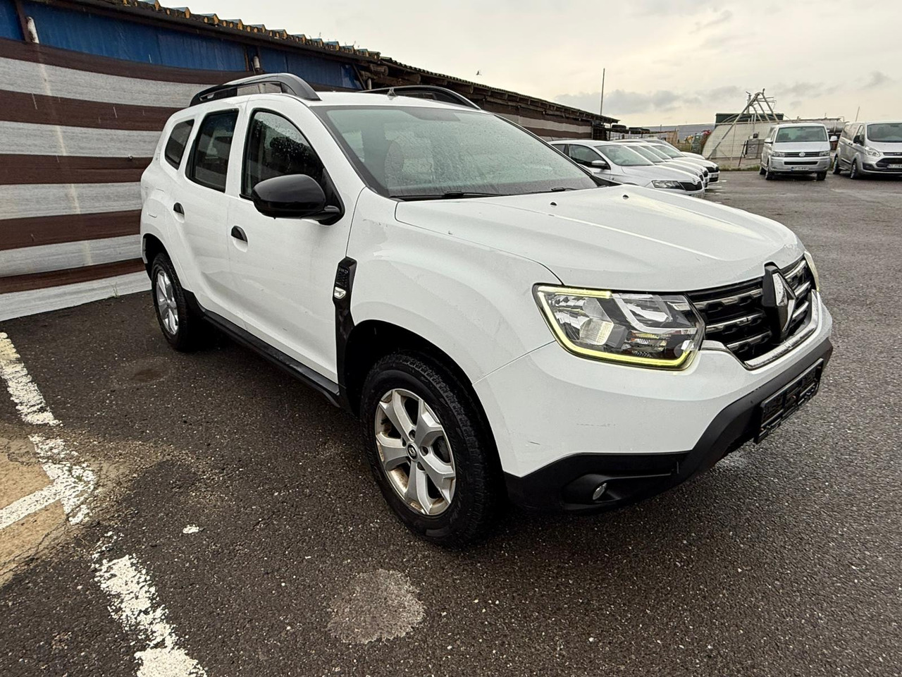 RENAULT DUSTER 4X4 - SUV: afbeelding 1 RENAULT DUSTER 4X4 - SUV: afbeelding 1