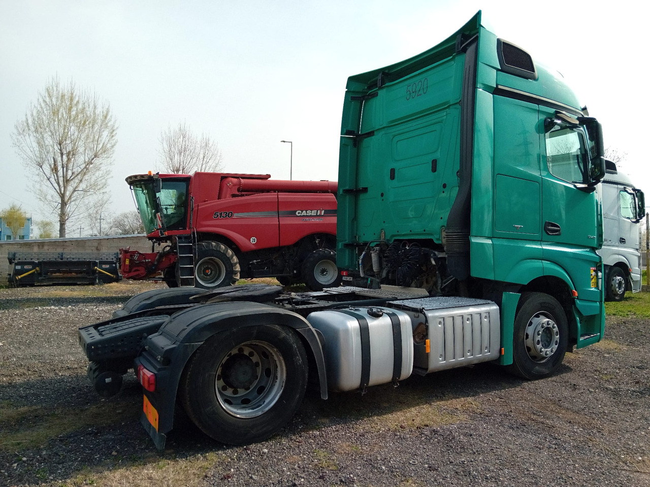 Trekker Mercedes-Benz Actros 18.45: afbeelding 6