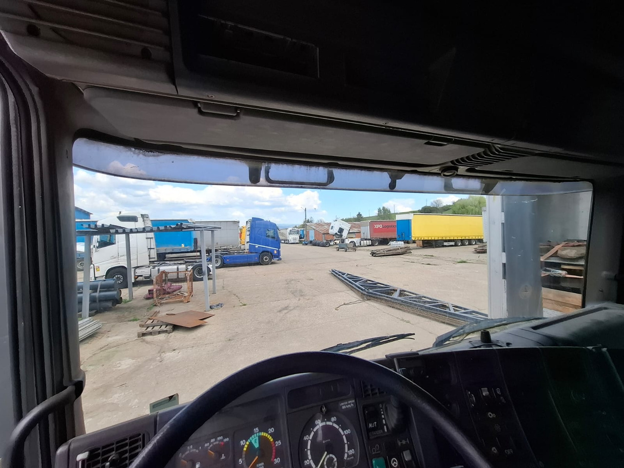 Scania B 6X2 - Trekker: afbeelding 4 Scania B 6X2 - Trekker: afbeelding 4