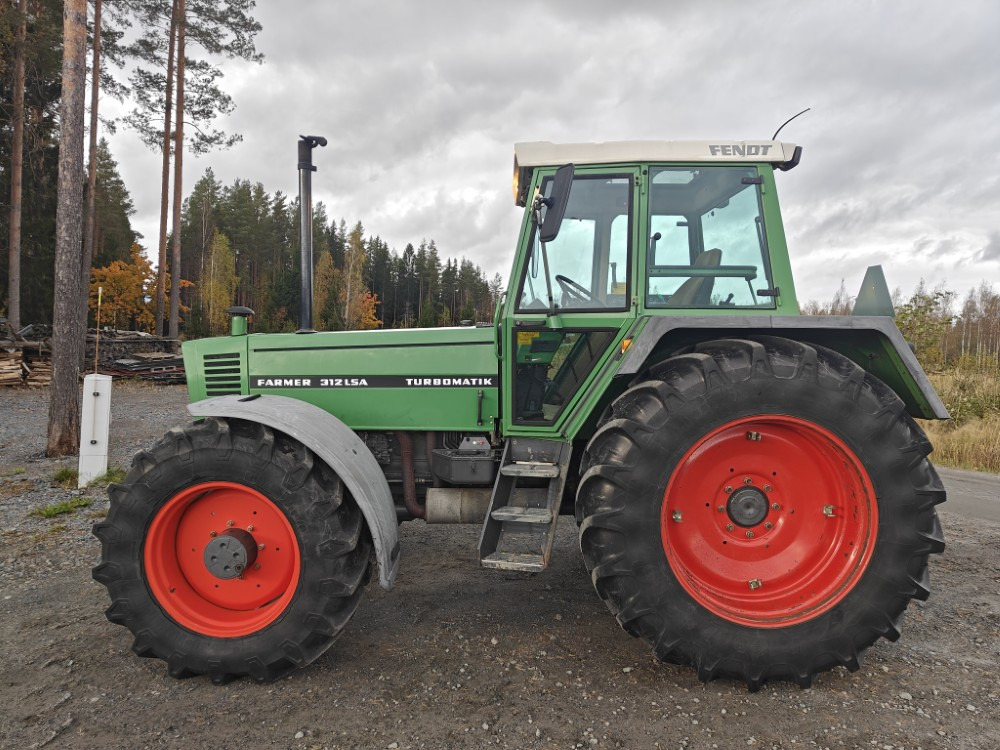 FENDT Farmer 312LSA Turbomatik - Tractor: afbeelding 2 FENDT Farmer 312LSA Turbomatik - Tractor: afbeelding 2