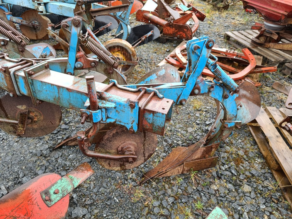 Fiskars KHN lisäsiipi täydellinen - Ploeg: afbeelding 1 Fiskars KHN lisäsiipi täydellinen - Ploeg: afbeelding 1