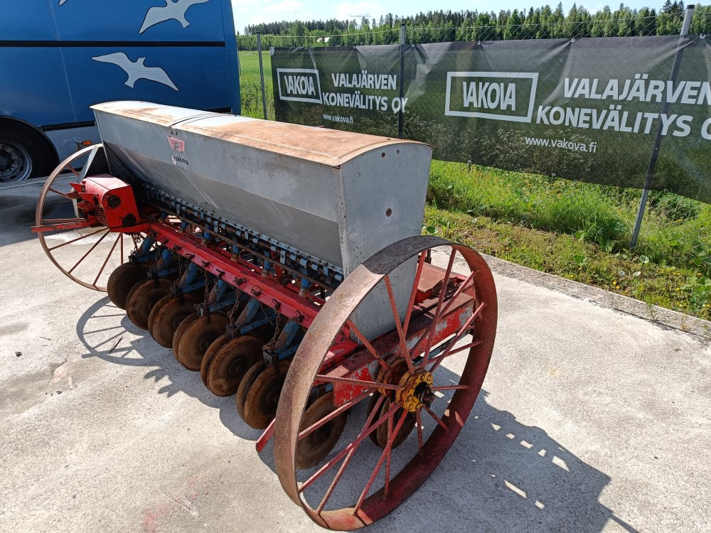 Kylvinkone Juko 200cm Kiekkovantailla ja HS-laitteella - Zaaimachine: afbeelding 3 Kylvinkone Juko 200cm Kiekkovantailla ja HS-laitteella - Zaaimachine: afbeelding 3