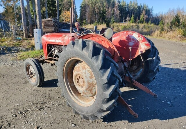 Massey Ferguson 35 - rekisterissä - KATSO VIDEO - Tractor: afbeelding 3 Massey Ferguson 35 - rekisterissä - KATSO VIDEO - Tractor: afbeelding 3