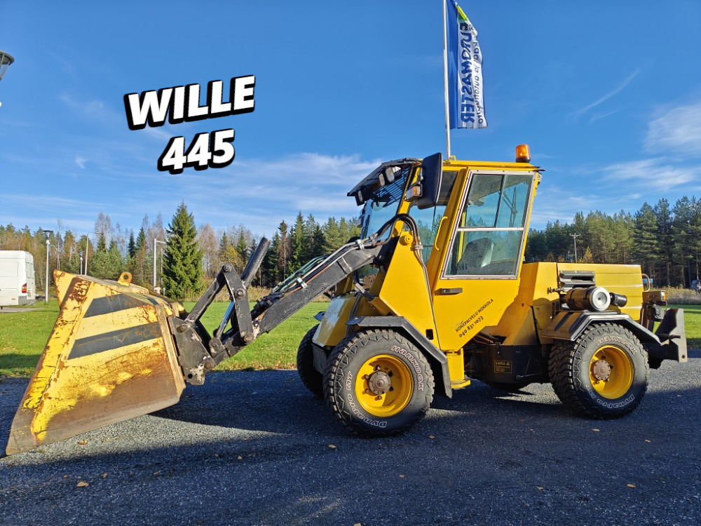 Wille 445 - Gemeentelijke tractor: afbeelding 1 Wille 445 - Gemeentelijke tractor: afbeelding 1