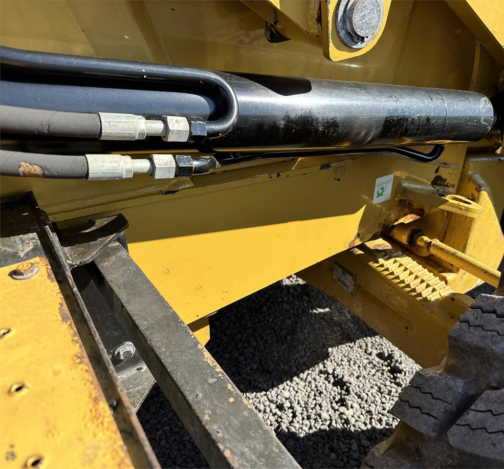 CATERPILLAR 430F IT - Graaflaadmachine: afbeelding 3 CATERPILLAR 430F IT - Graaflaadmachine: afbeelding 3