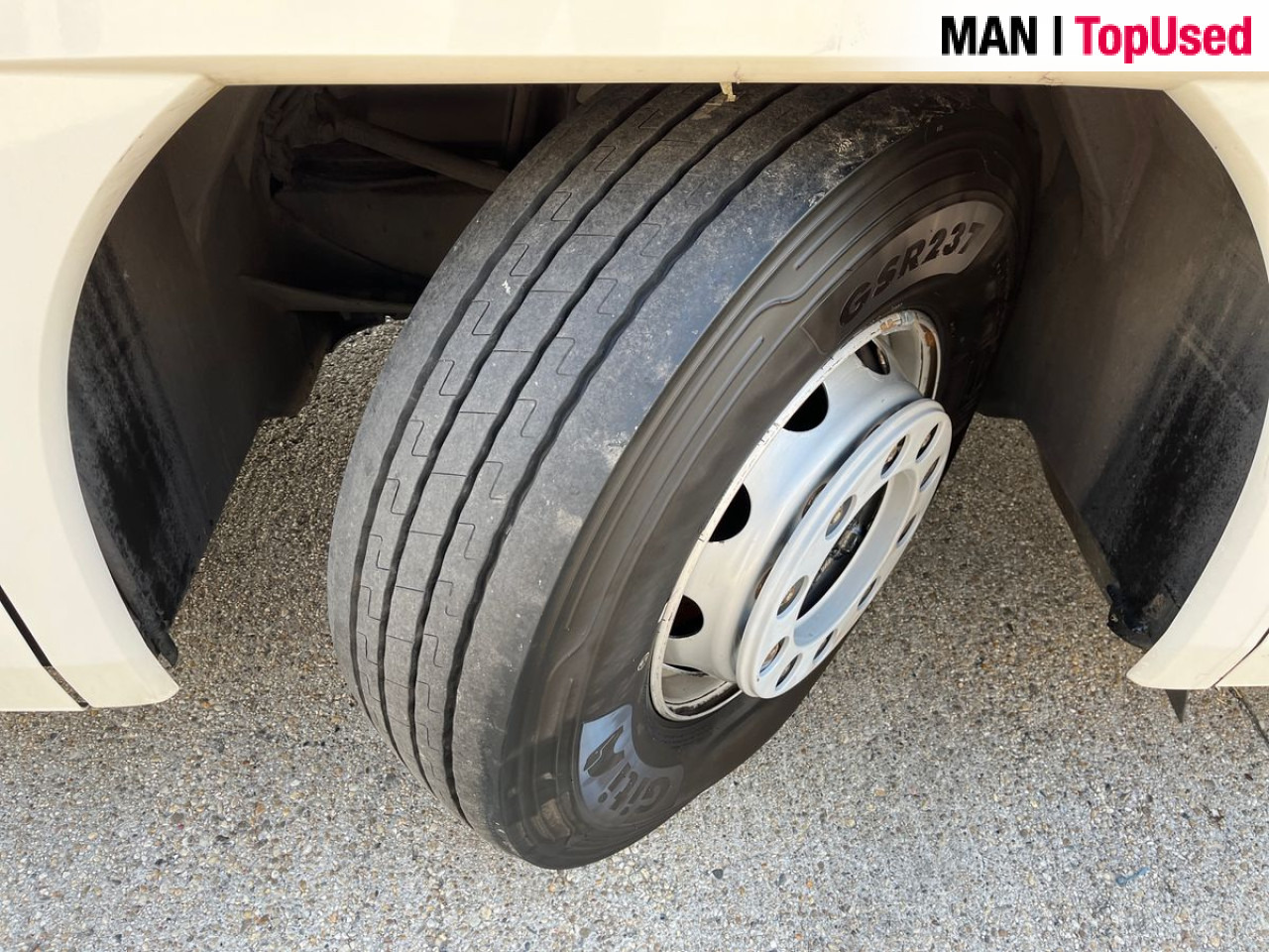 NEOPLAN CITYLINER 2 / N 1218 HDL Euro6 Intarder Klima AHK - Touringcar: afbeelding 2 NEOPLAN CITYLINER 2 / N 1218 HDL Euro6 Intarder Klima AHK - Touringcar: afbeelding 2