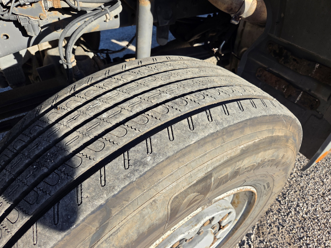 Leasing MERCEDES-BENZ ACTROS 3341 6x6 + CRANE PM 30 Radio Control MERCEDES-BENZ ACTROS 3341 6x6 + CRANE PM 30 Radio Control: afbeelding 14 Leasing MERCEDES-BENZ ACTROS 3341 6x6 + CRANE PM 30 Radio Control MERCEDES-BENZ ACTROS 3341 6x6 + CRANE PM 30 Radio Control: afbeelding 14