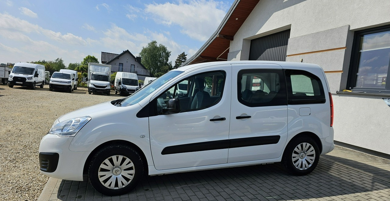 Citroen Berlingo II 5 -osobowy - Personenwagen: afbeelding 4 Citroen Berlingo II 5 -osobowy - Personenwagen: afbeelding 4