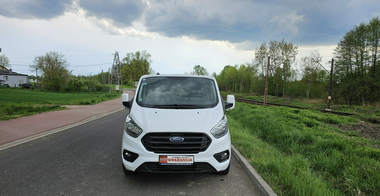 Ford Transit Transit Custom Ford Transit Custom long bardzo ładny egzemplarz - Gesloten bestelwagen: afbeelding 3 Ford Transit Transit Custom Ford Transit Custom long bardzo ładny egzemplarz - Gesloten bestelwagen: afbeelding 3