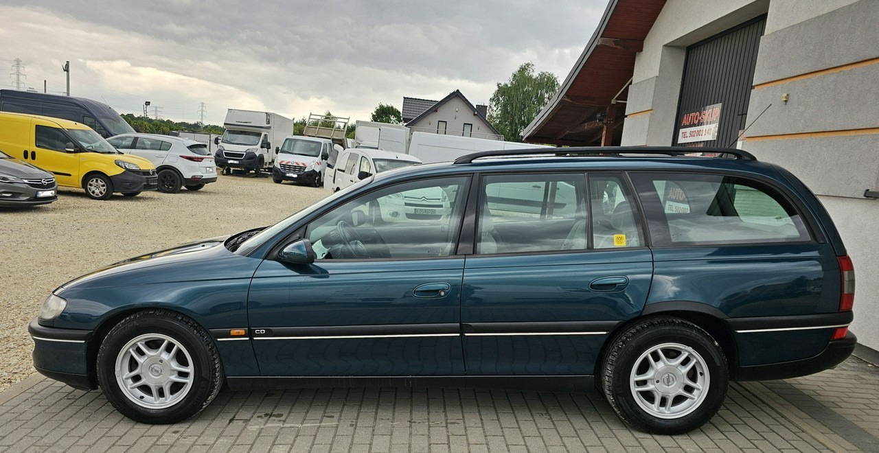 Opel Omega B 2,5 v6 *automat* napęd tył *welury* - Personenwagen: afbeelding 4 Opel Omega B 2,5 v6 *automat* napęd tył *welury* - Personenwagen: afbeelding 4