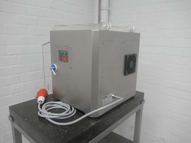 Freund / Ifooma cooled grinder TGR103 - Voedselverwerkende machine: afbeelding 4 Freund / Ifooma cooled grinder TGR103 - Voedselverwerkende machine: afbeelding 4