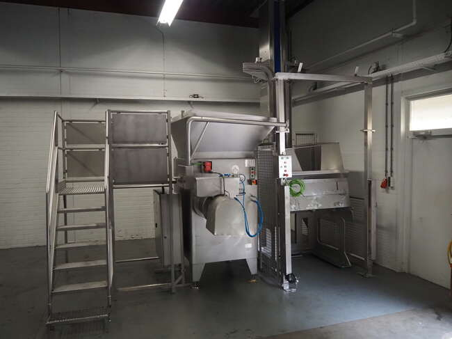 Wolfking grinder C250UNI - Voedselverwerkende machine: afbeelding 2 Wolfking grinder C250UNI - Voedselverwerkende machine: afbeelding 2