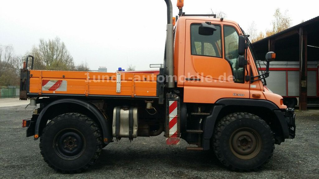 Mercedes-Benz Unimog U 300 Kipper Zugmaschine Kommunalhydraulik U 500 400 U 300 Kipper Zugmaschine Kommunalhydraulik U 500 400 - Gemeentelijke machine/ Speciaal: afbeelding 4 Mercedes-Benz Unimog U 300 Kipper Zugmaschine Kommunalhydraulik U 500 400 U 300 Kipper Zugmaschine Kommunalhydraulik U 500 400 - Gemeentelijke machine/ Speciaal: afbeelding 4