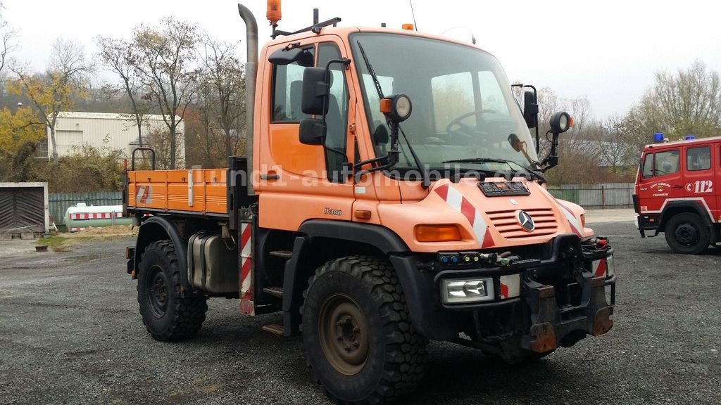 Unimog U 300 Kipper Zugmaschine Kommunalhydraulik U 500 400 U 300 Kipper Zugmaschine Kommunalhydraulik U 500 400 - Gemeentelijke machine/ Speciaal: afbeelding 1 Unimog U 300 Kipper Zugmaschine Kommunalhydraulik U 500 400 U 300 Kipper Zugmaschine Kommunalhydraulik U 500 400 - Gemeentelijke machine/ Speciaal: afbeelding 1