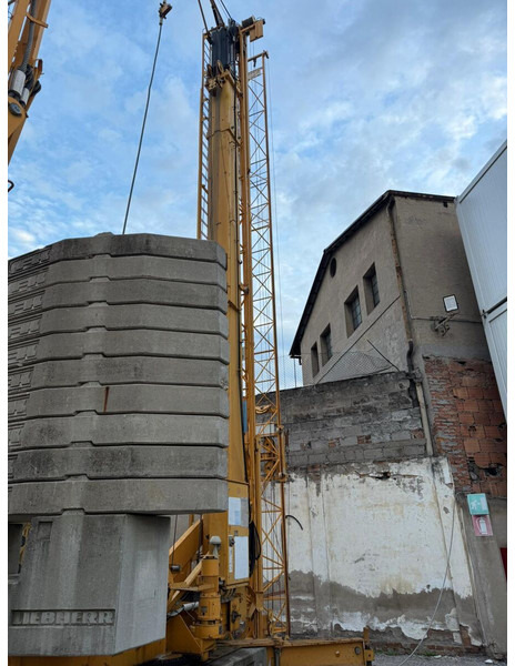 Liebherr 32K perfect, ready to load - Torenkraan: afbeelding 2 Liebherr 32K perfect, ready to load - Torenkraan: afbeelding 2
