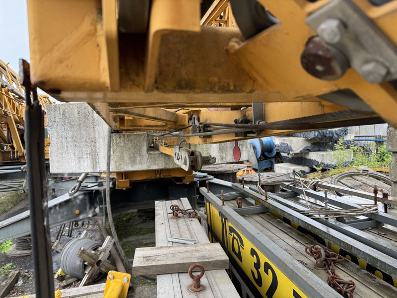 Liebherr 42K.1, 2008 yom - some Works needed - Torenkraan: afbeelding 2 Liebherr 42K.1, 2008 yom - some Works needed - Torenkraan: afbeelding 2