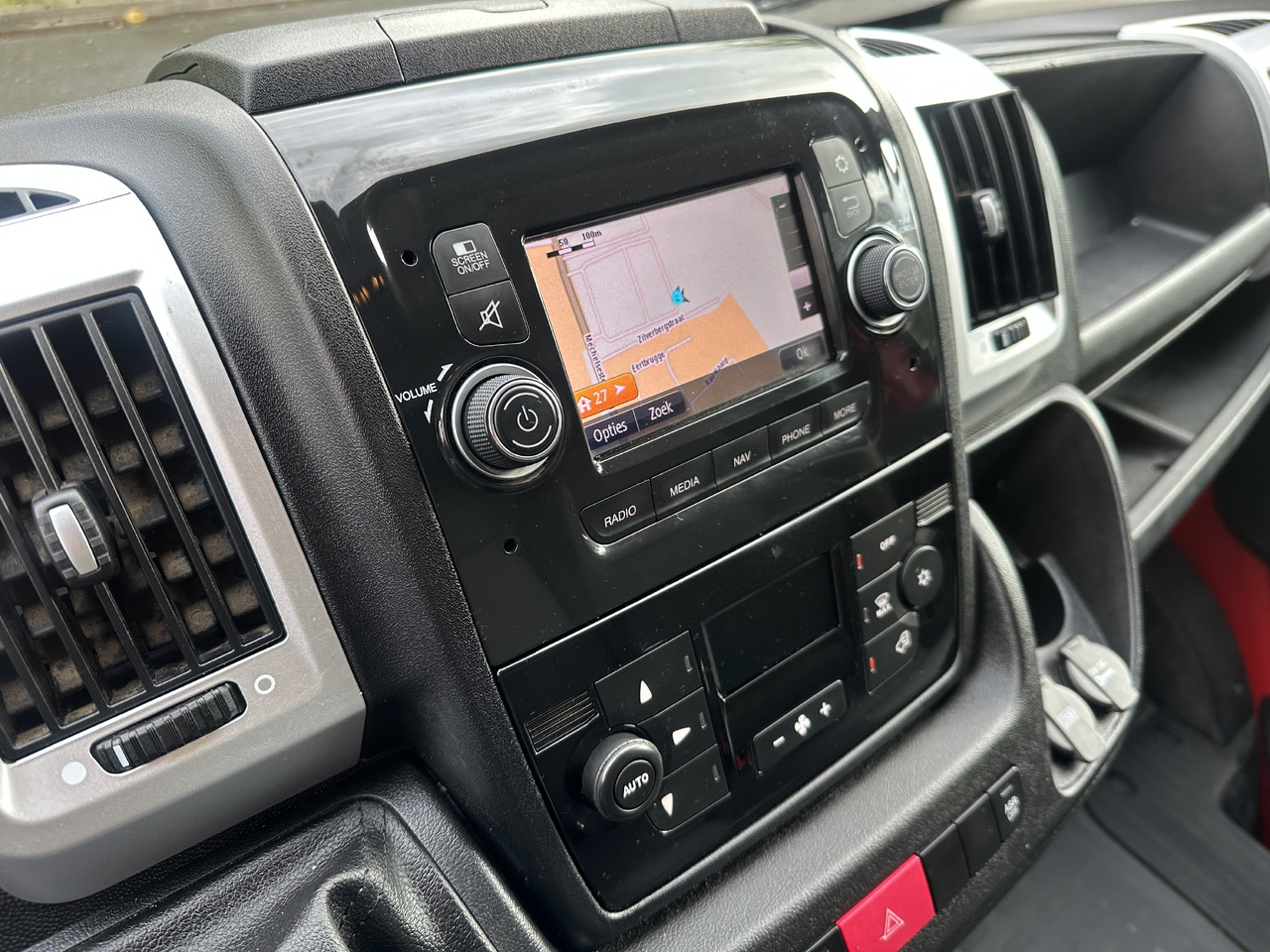 Gesloten bestelwagen FIAT Ducato: afbeelding 9