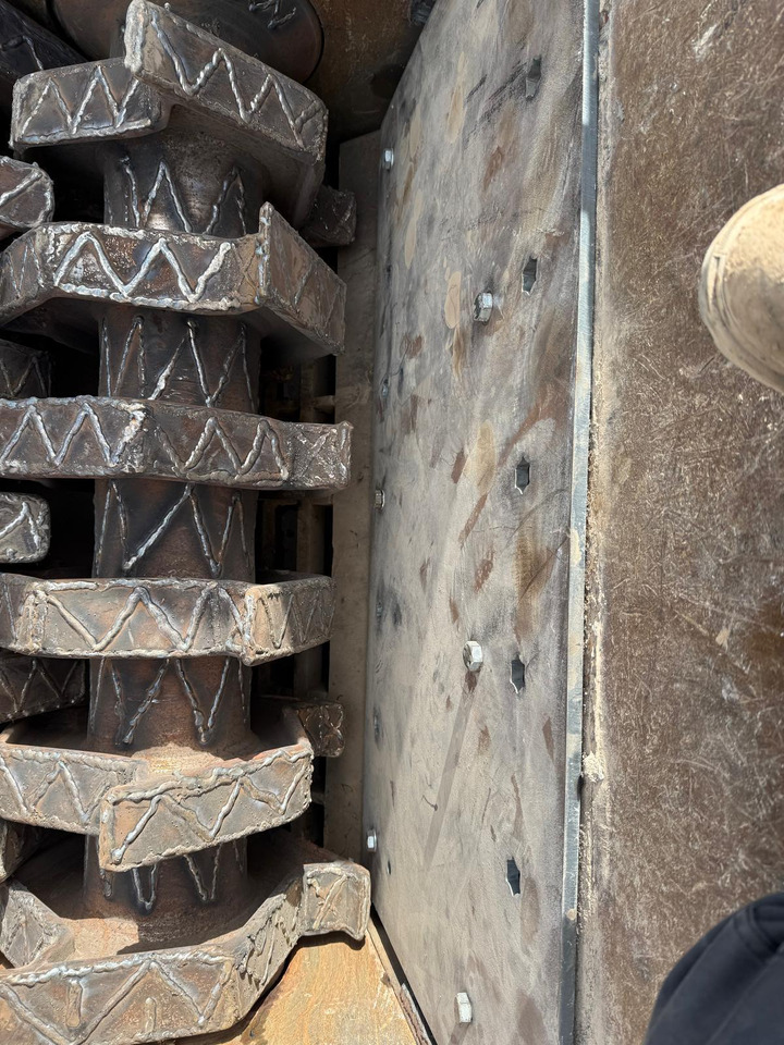 Arjes Impaktor 250 EVO - Industriële shredder: afbeelding 3 Arjes Impaktor 250 EVO - Industriële shredder: afbeelding 3