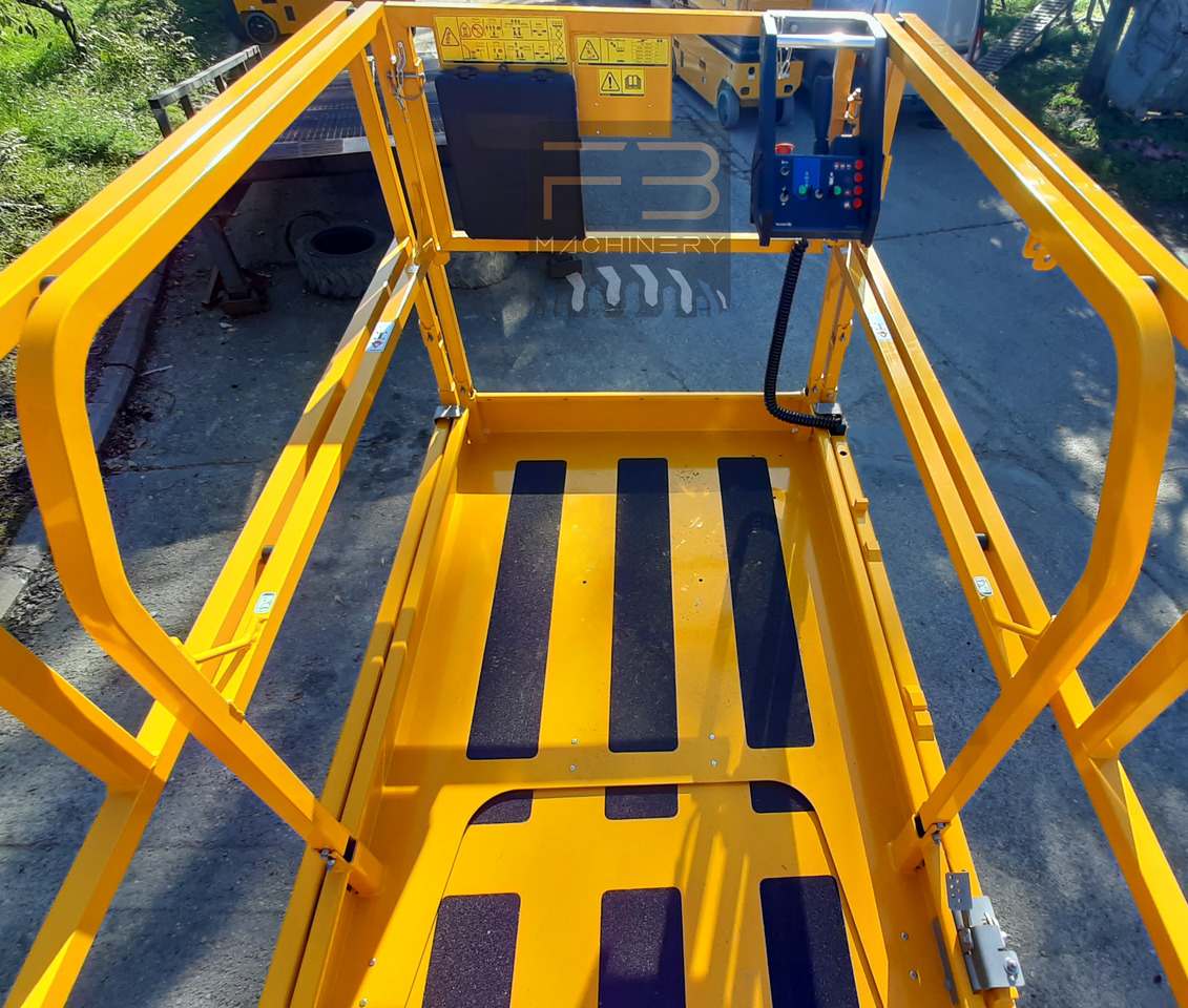 HAULOTTE Compact 12 AE - Schaarlift: afbeelding 5 HAULOTTE Compact 12 AE - Schaarlift: afbeelding 5