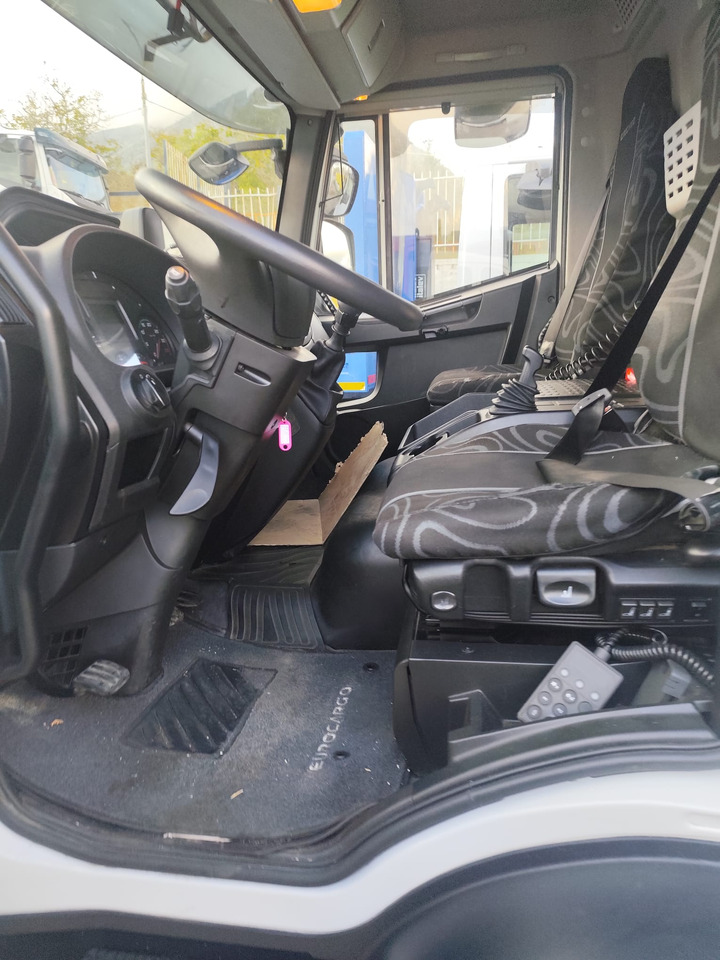 IVECO EUROCARGO 140-250 - Chassis vrachtwagen: afbeelding 5 IVECO EUROCARGO 140-250 - Chassis vrachtwagen: afbeelding 5