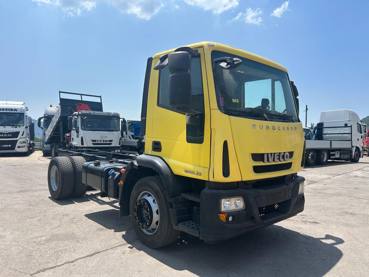 IVECO EUROCARGO 190EL25 - Chassis vrachtwagen: afbeelding 4 IVECO EUROCARGO 190EL25 - Chassis vrachtwagen: afbeelding 4
