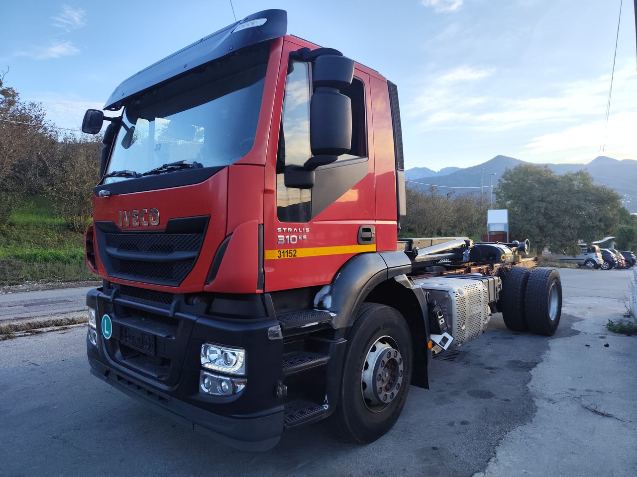 IVECO STRALIS 190S31 - Haakarmsysteem vrachtwagen: afbeelding 1 IVECO STRALIS 190S31 - Haakarmsysteem vrachtwagen: afbeelding 1