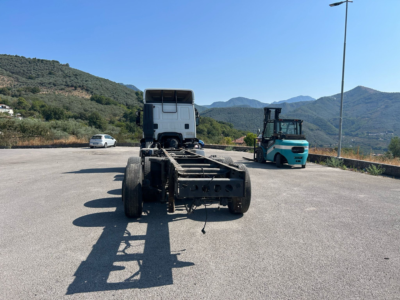 IVECO STRALIS AD 260S31 XP - Chassis vrachtwagen: afbeelding 3 IVECO STRALIS AD 260S31 XP - Chassis vrachtwagen: afbeelding 3