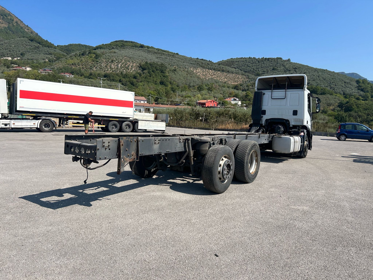 IVECO STRALIS AD 260S31 XP - Chassis vrachtwagen: afbeelding 2 IVECO STRALIS AD 260S31 XP - Chassis vrachtwagen: afbeelding 2