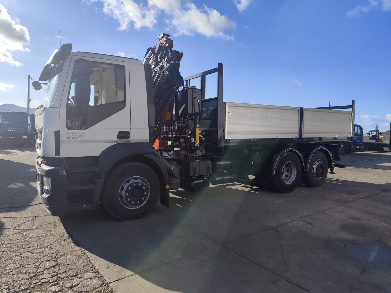 Kraanwagen, Kipper vrachtwagen IVECO STRALIS CUBE 260S31: afbeelding 42