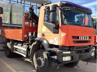 IVECO TRAKKER 190T31 - Kraanwagen: afbeelding 2 IVECO TRAKKER 190T31 - Kraanwagen: afbeelding 2