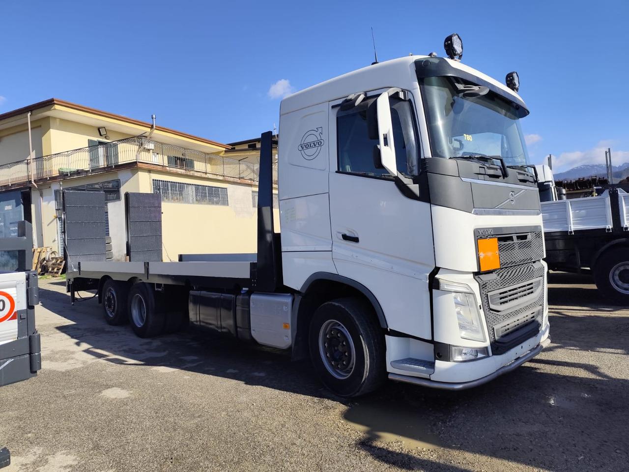 Vrachtwagen met open laadbak VOLVO FH 13.540: afbeelding 22