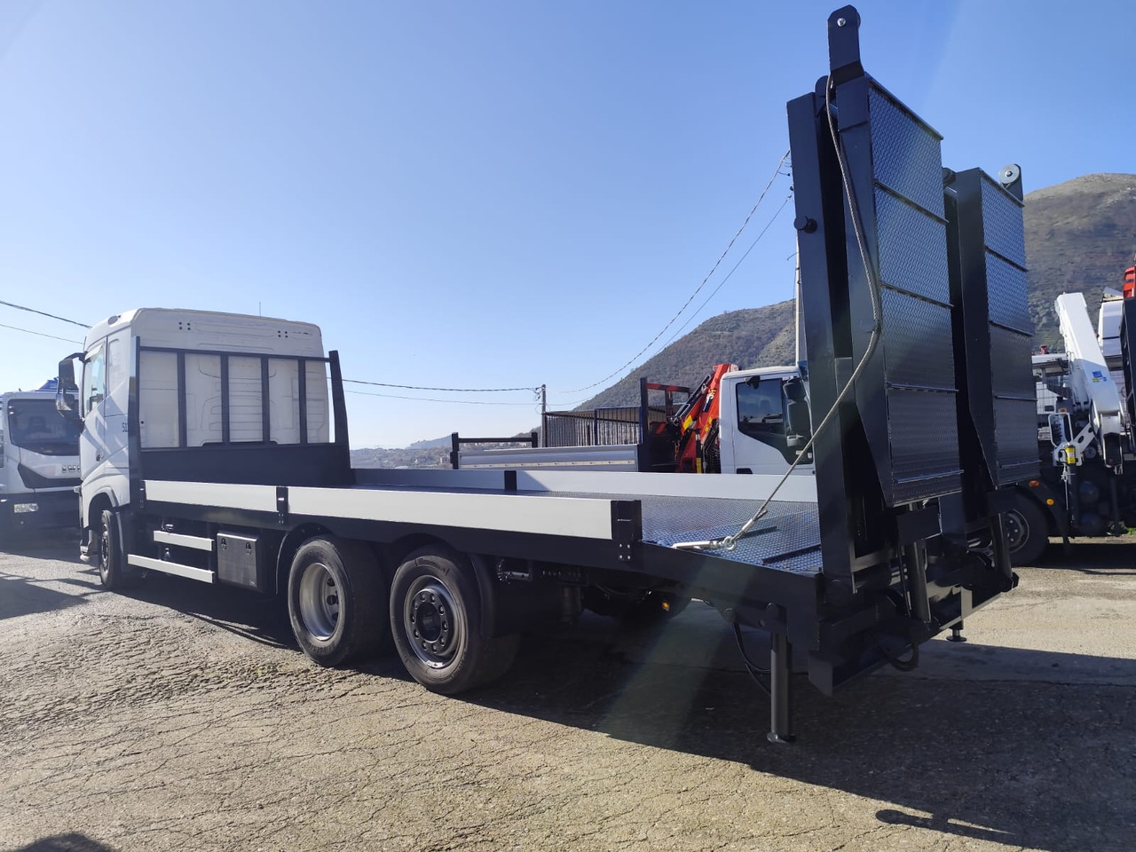 Vrachtwagen met open laadbak VOLVO FH 13.540: afbeelding 12