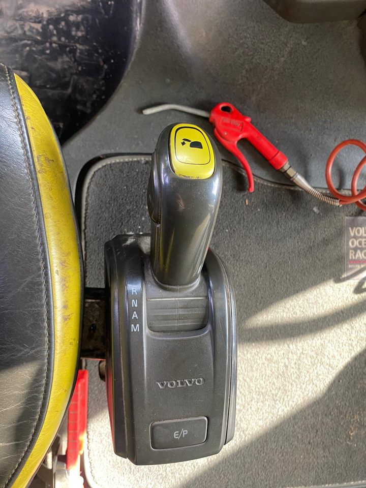 VOLVO FH16.660 - Vrachtwagen met open laadbak: afbeelding 5 VOLVO FH16.660 - Vrachtwagen met open laadbak: afbeelding 5