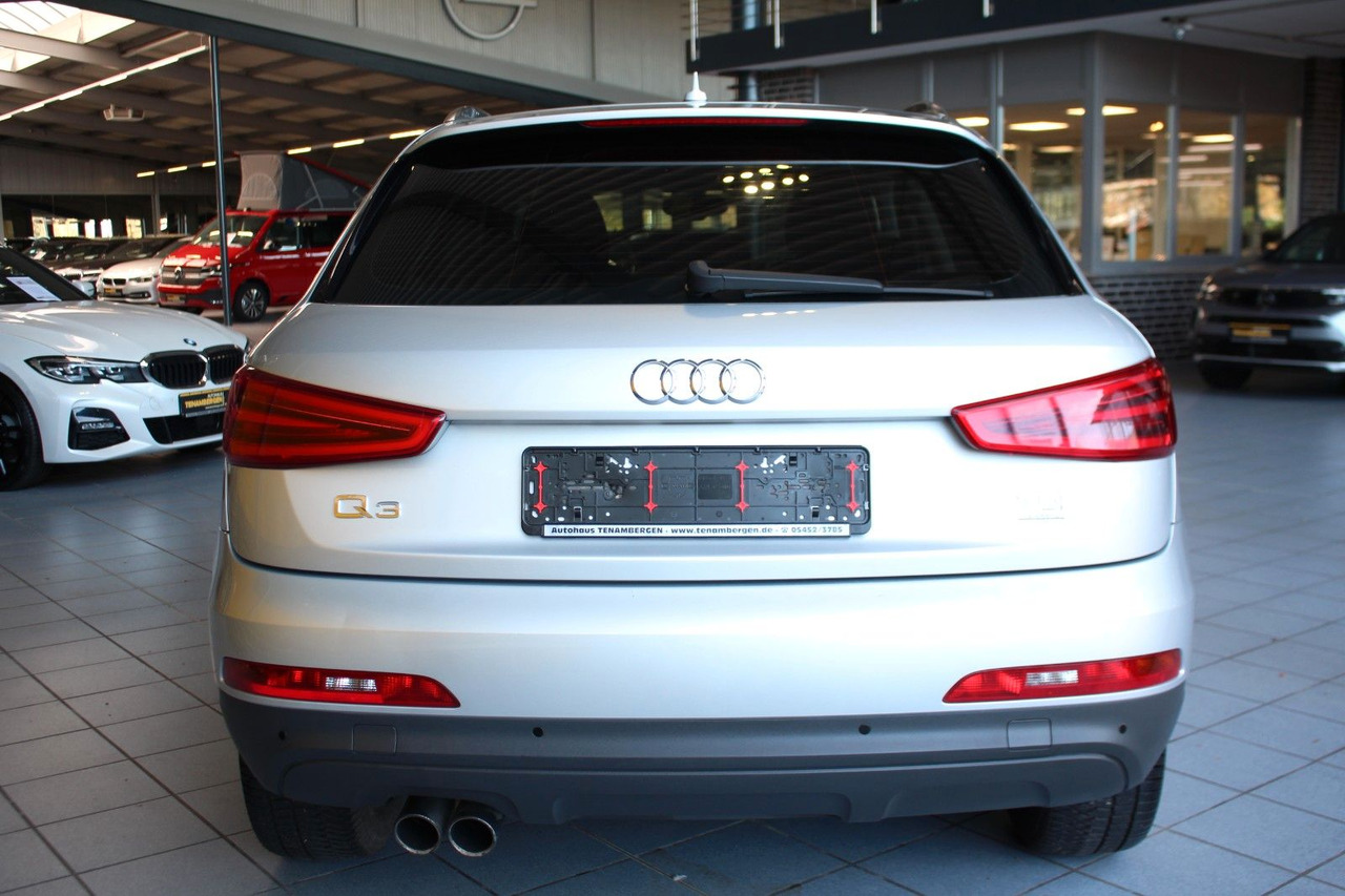 Audi Q3 2.0 TDI quattro Xenon Navi Sitzheizung AHK - SUV: afbeelding 5 Audi Q3 2.0 TDI quattro Xenon Navi Sitzheizung AHK - SUV: afbeelding 5
