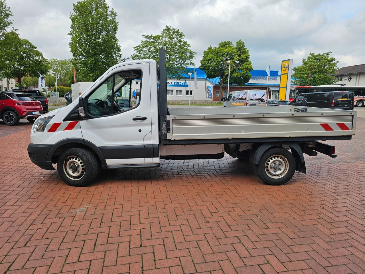 Ford Transit Pritsche 350 L2 Einzelkabine Motorschade - Bestelwagen met open laadbak: afbeelding 5 Ford Transit Pritsche 350 L2 Einzelkabine Motorschade - Bestelwagen met open laadbak: afbeelding 5