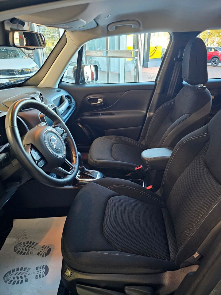 Jeep Renegade S Plug-In-Hybrid 4xe Kamera LED ACC AHK - SUV: afbeelding 5 Jeep Renegade S Plug-In-Hybrid 4xe Kamera LED ACC AHK - SUV: afbeelding 5