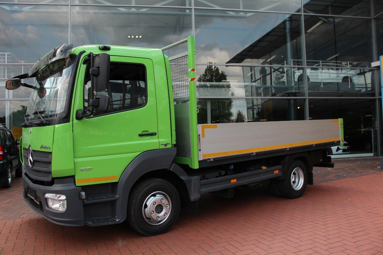 Mercedes-Benz Atego Pritsche 921 - Bestelwagen met open laadbak: afbeelding 1 Mercedes-Benz Atego Pritsche 921 - Bestelwagen met open laadbak: afbeelding 1